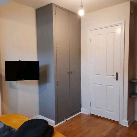 Double Room With Ensuite Close To Silverstone ويتيلبري المظهر الخارجي الصورة