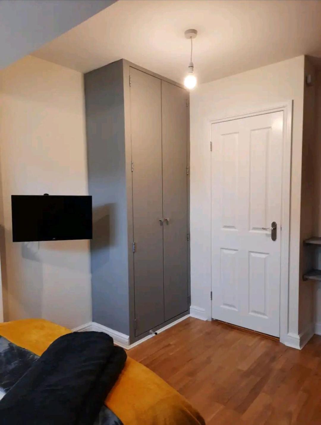 Double Room With Ensuite Close To Silverstone ويتيلبري المظهر الخارجي الصورة